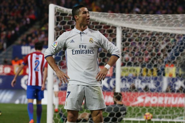 Hat-trick de Cristiano Ronaldo y Real Madrid golea al Atlético