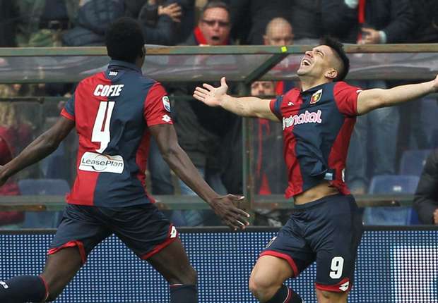 Juventus cae ante Genoa, con doblete de Giovanni Simeone