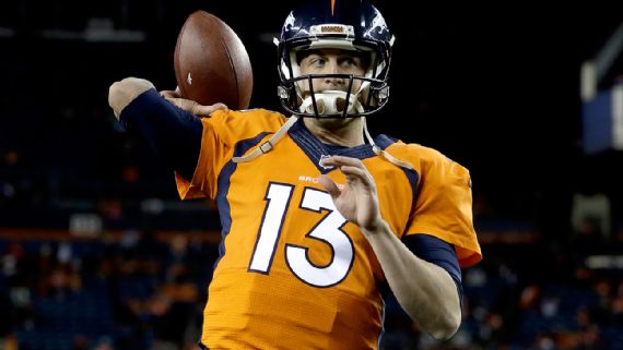 Trevor Siemian (pie) regresa a titularidad de Broncos ante Titans