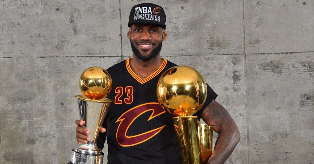 LeBron James elegido atleta masculino de AP en 2016