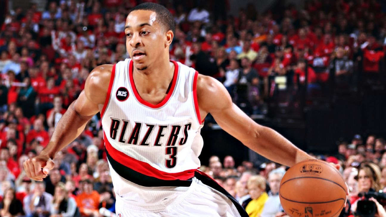 Ni la nieve detuvo a CJ McCollum