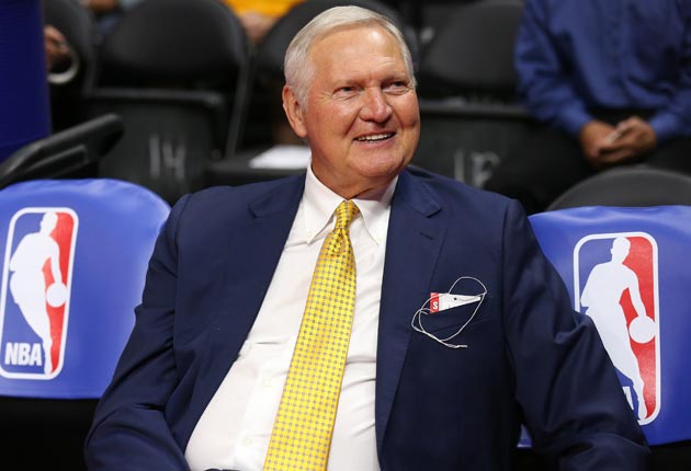 Jerry West hospitalizado tras sufrir un colapso