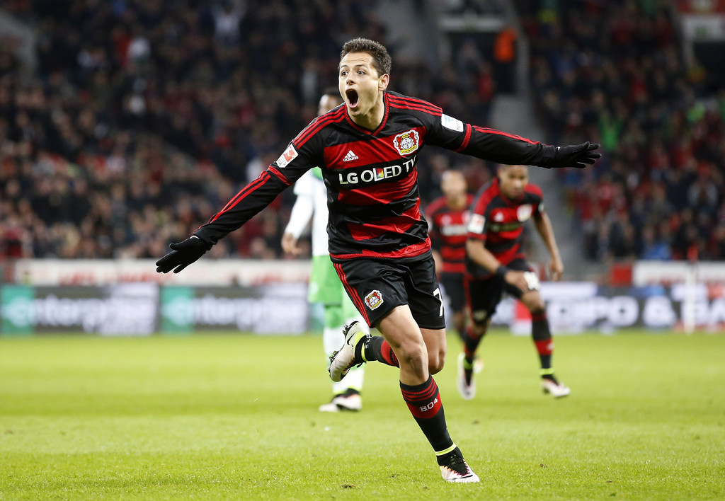 Chicharito lidera las apuestas para el gol 50.000 de la Bundesliga