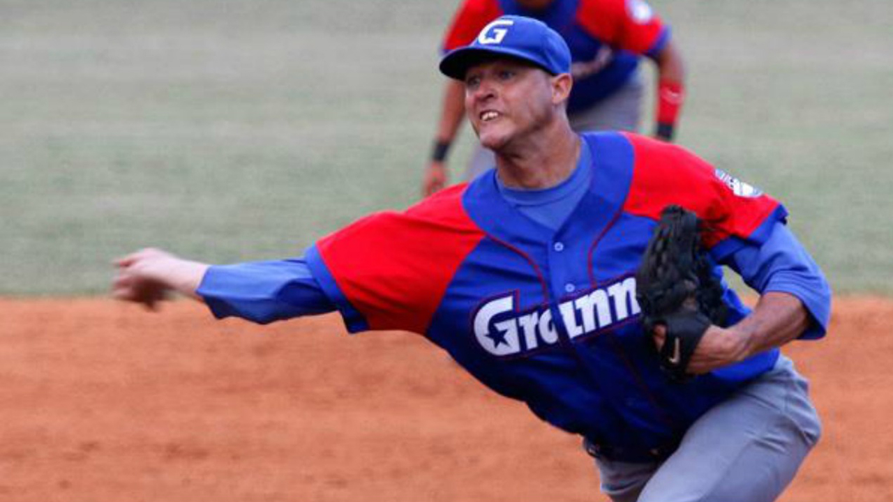 Blanco y Granma frenaron al Licey en el inicio de la Serie del Caribe