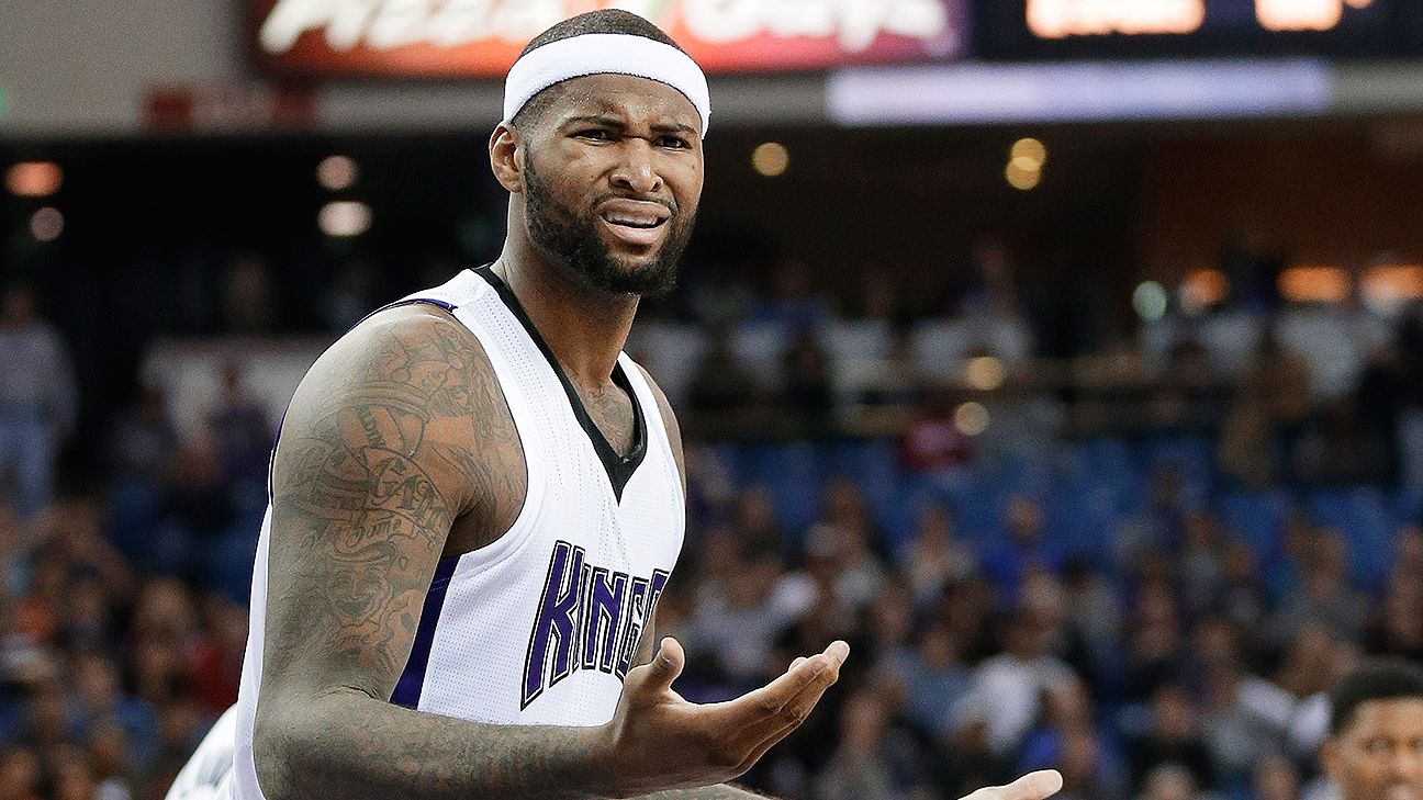 DeMarcus Cousins recibe un golpe bajo de Buddy Hield