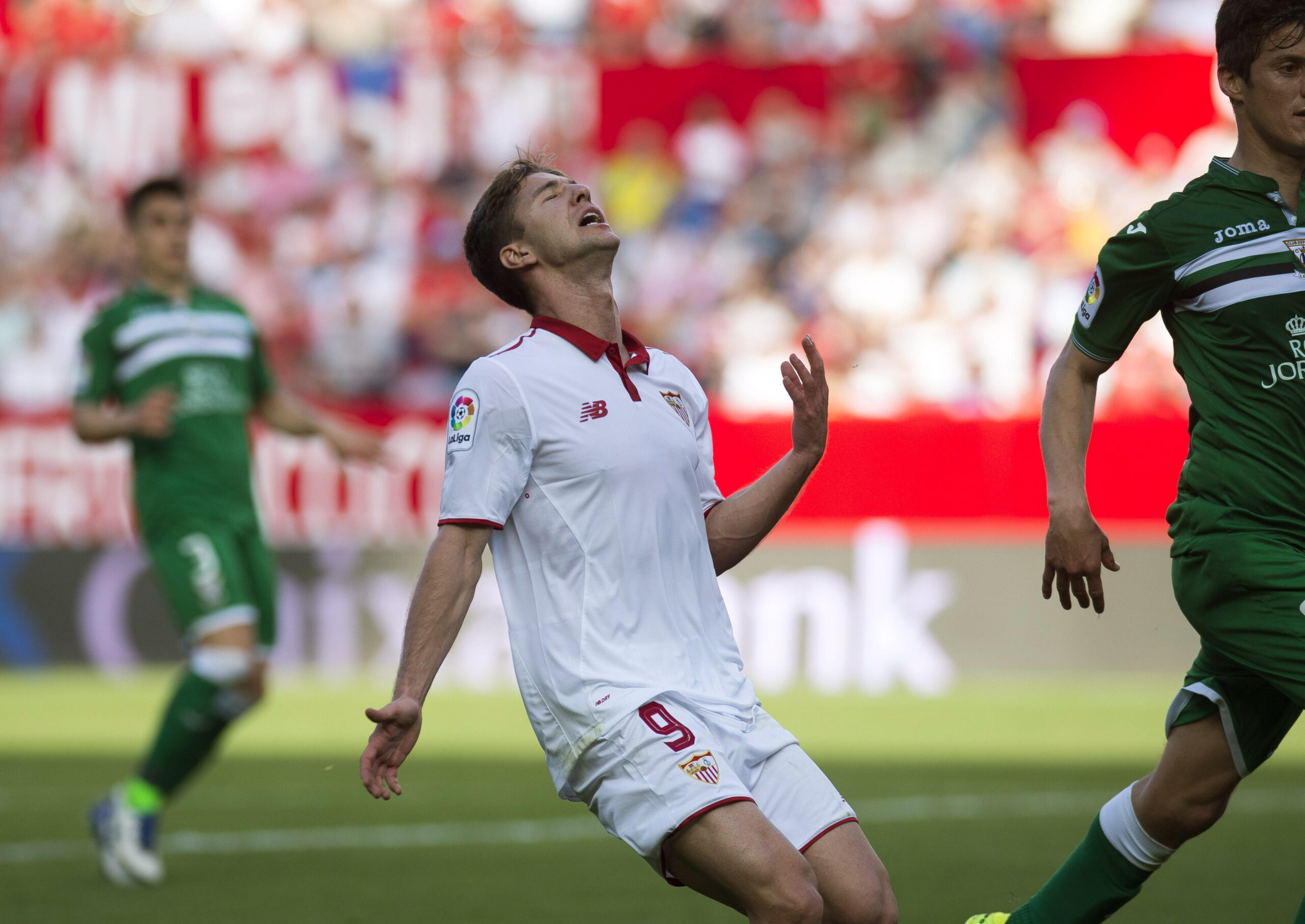 Sevilla empata con Leganés y se aleja de la lucha