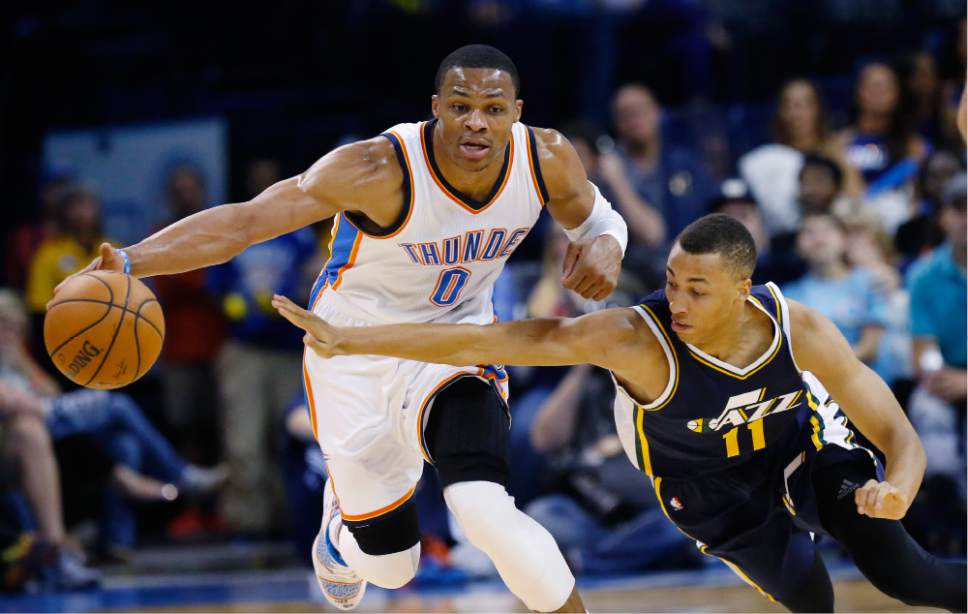 Westbrook continua haciendo historia en victoria del Thunder