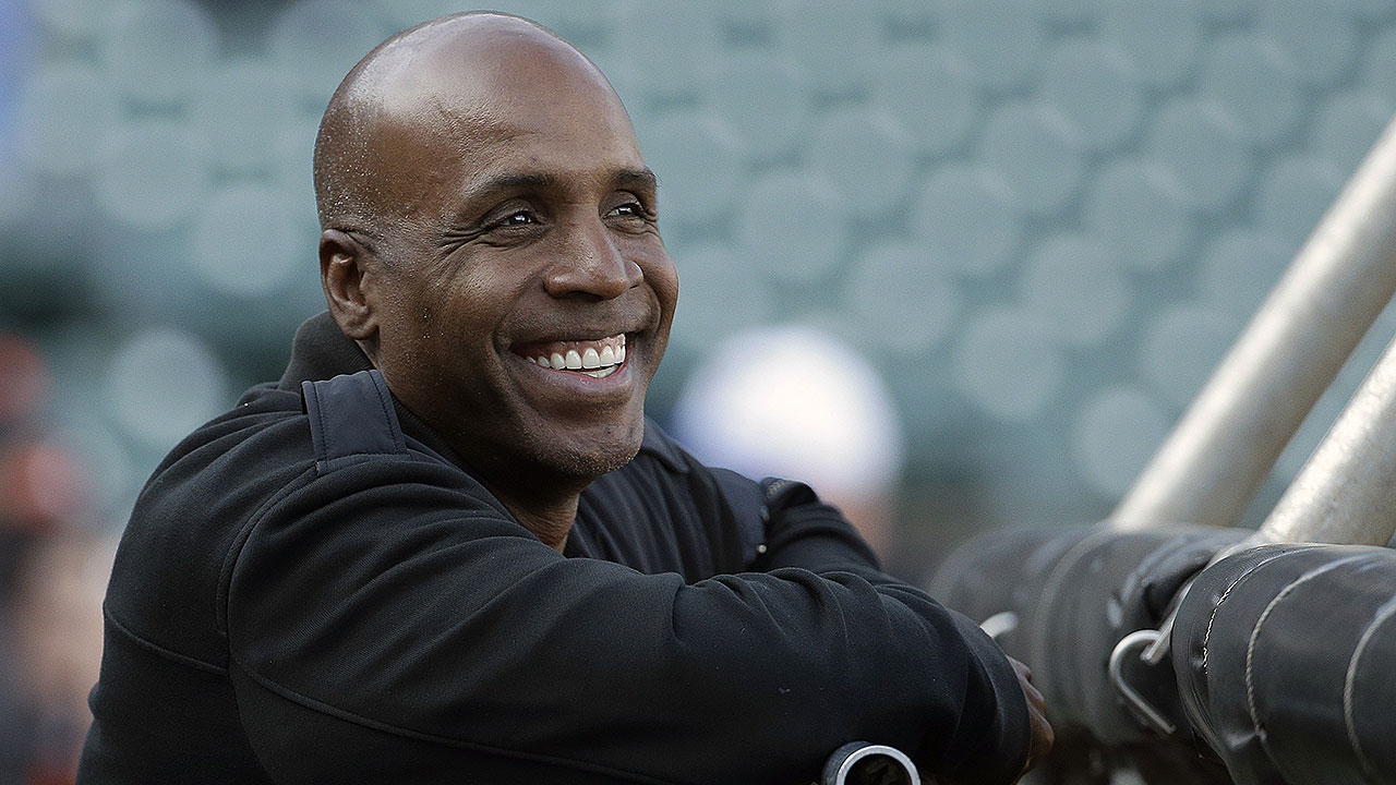 Barry Bonds regresa a los Gigantes