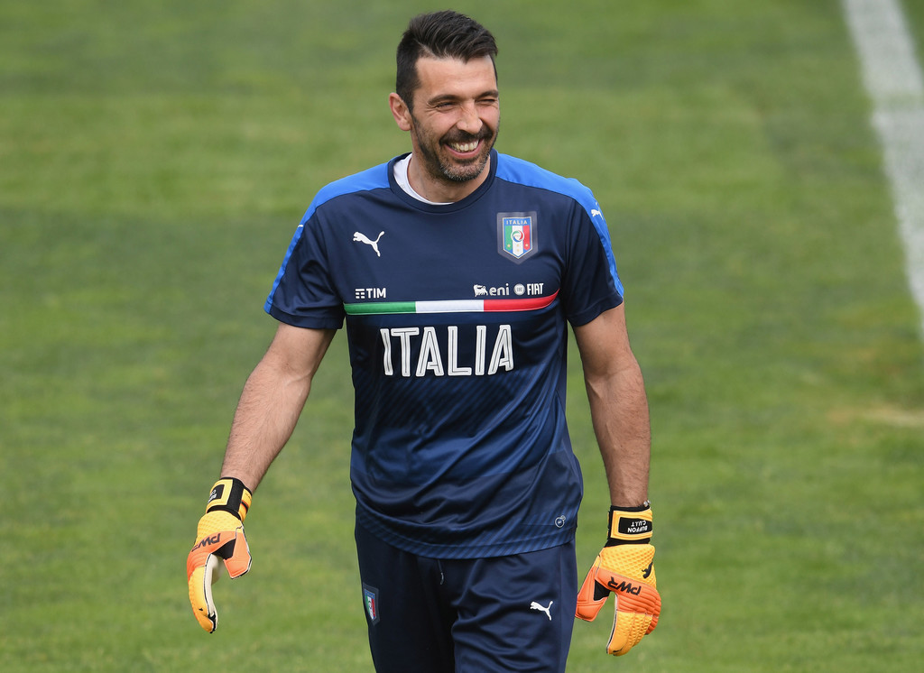 Gigi Buffon le pone fecha a su retiro