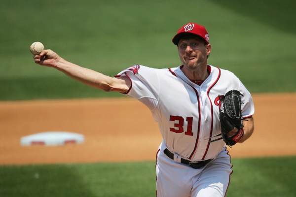 Max Scherzer consiguió su ponche dos mil