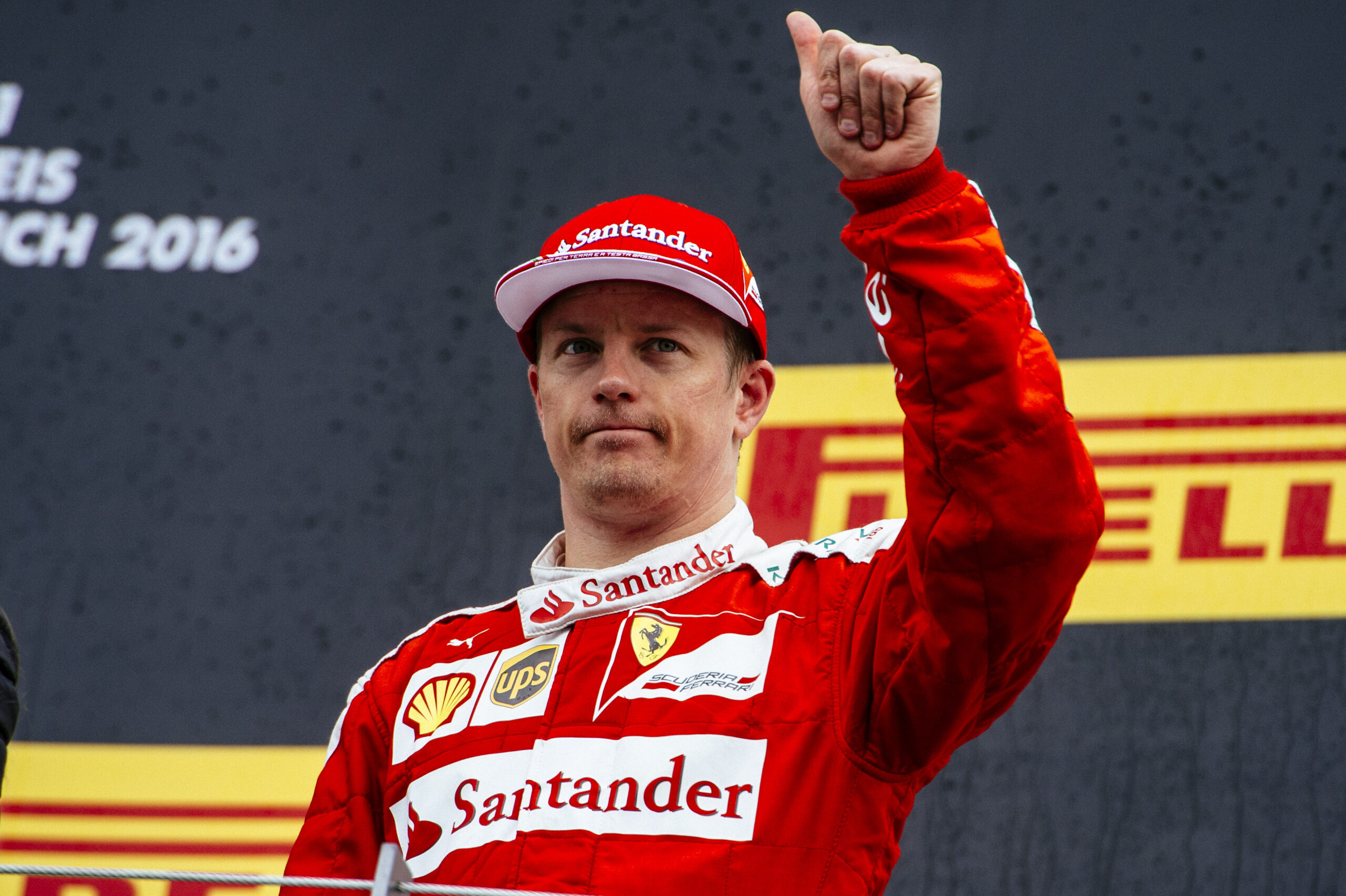 Ferrari se queda con Kimi Räikkönen para 2018