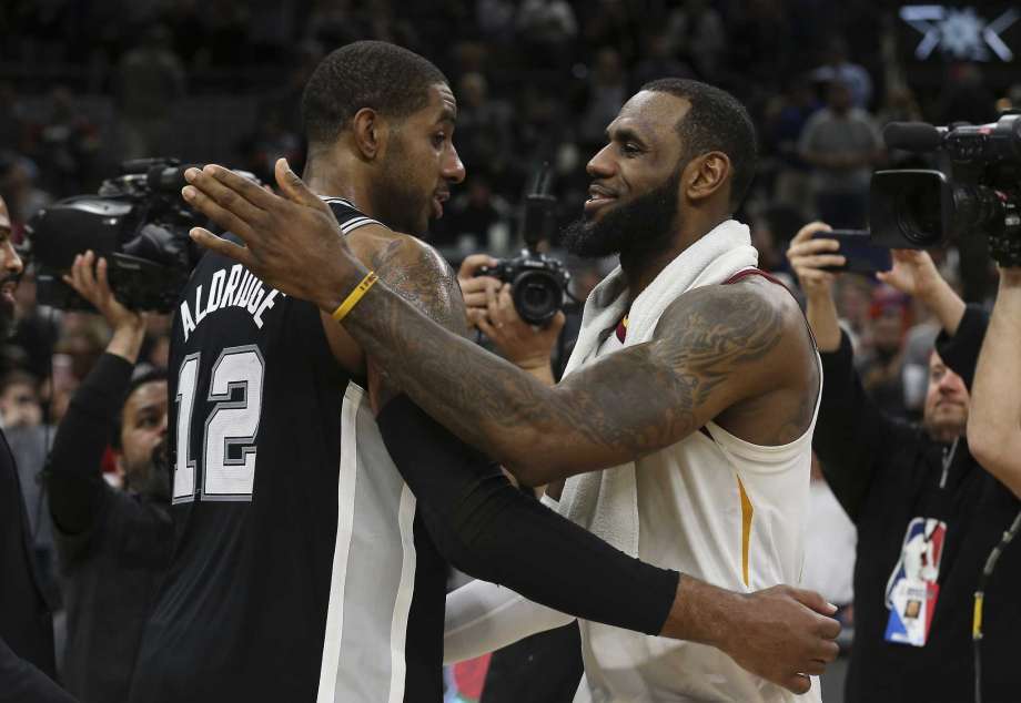 LaMarcus Aldridge y LeBron James, Jugadores de la Semana