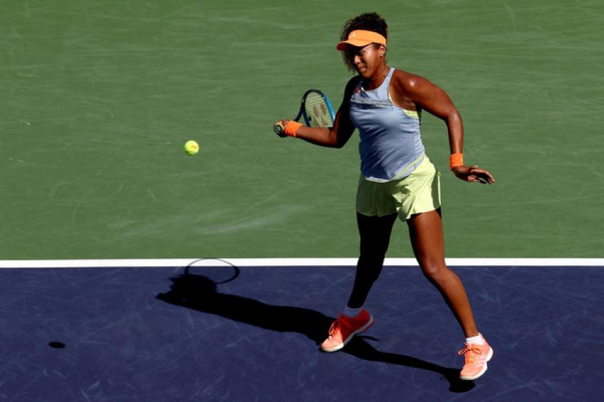 VIDEO | Naomi Osaka sorprende a Serena Williams en primera ronda