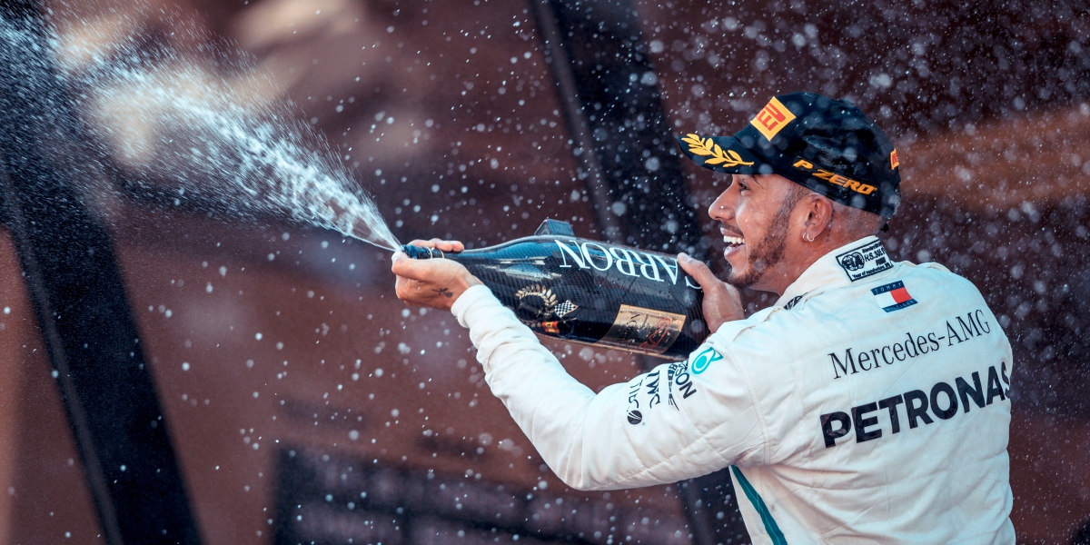 Lewis Hamilton pone las cosas en su lugar