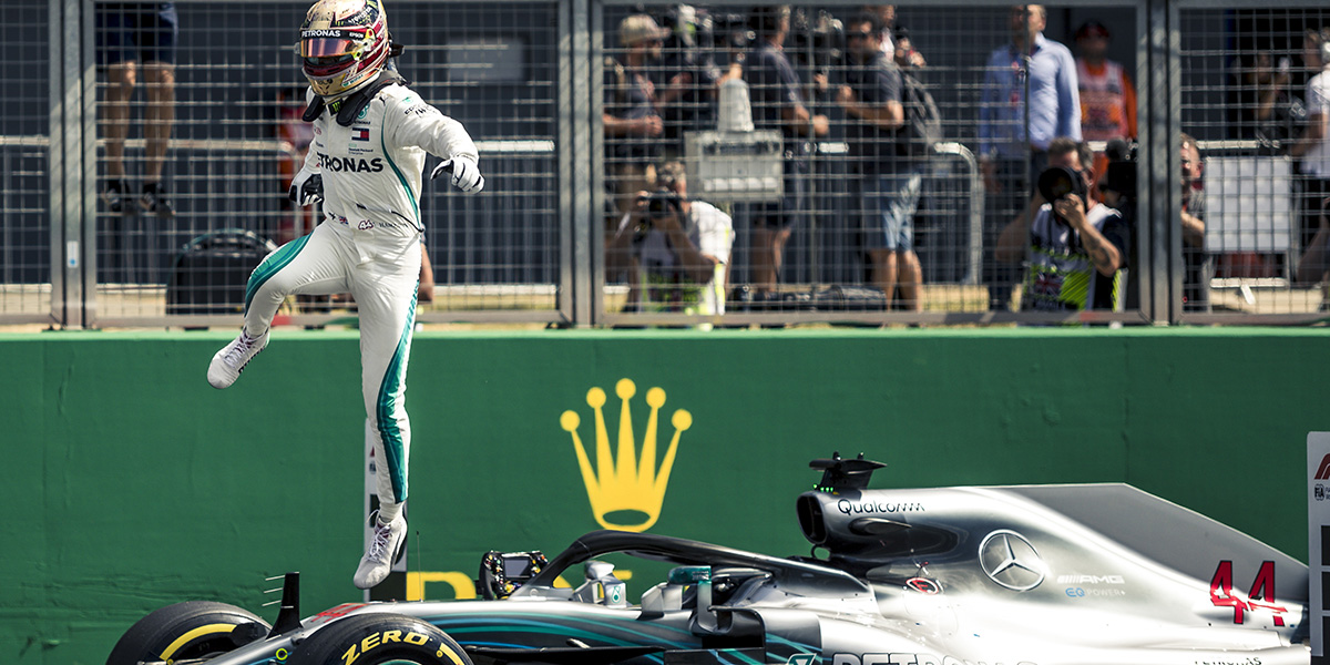 Lewis Hamilton con Mercedes hasta 2020