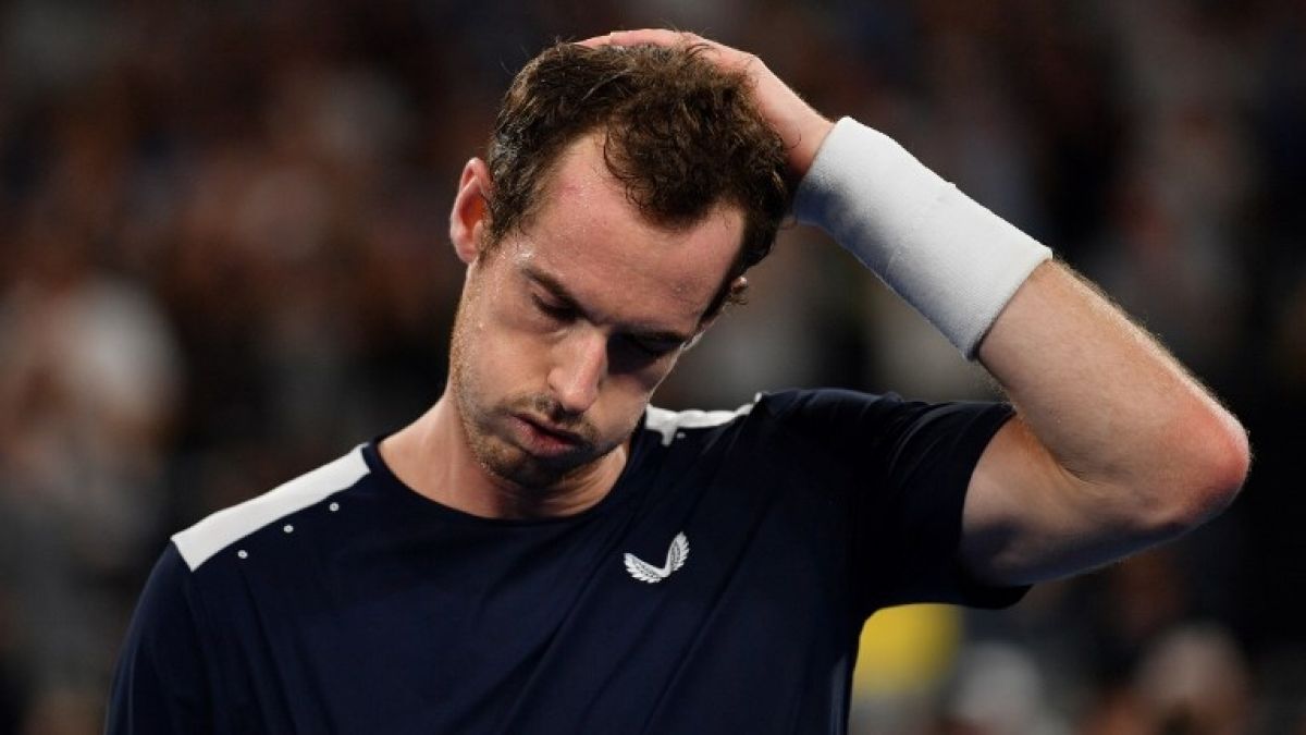 Andy Murray es operado con éxito y espera despedirse en Wimbledon