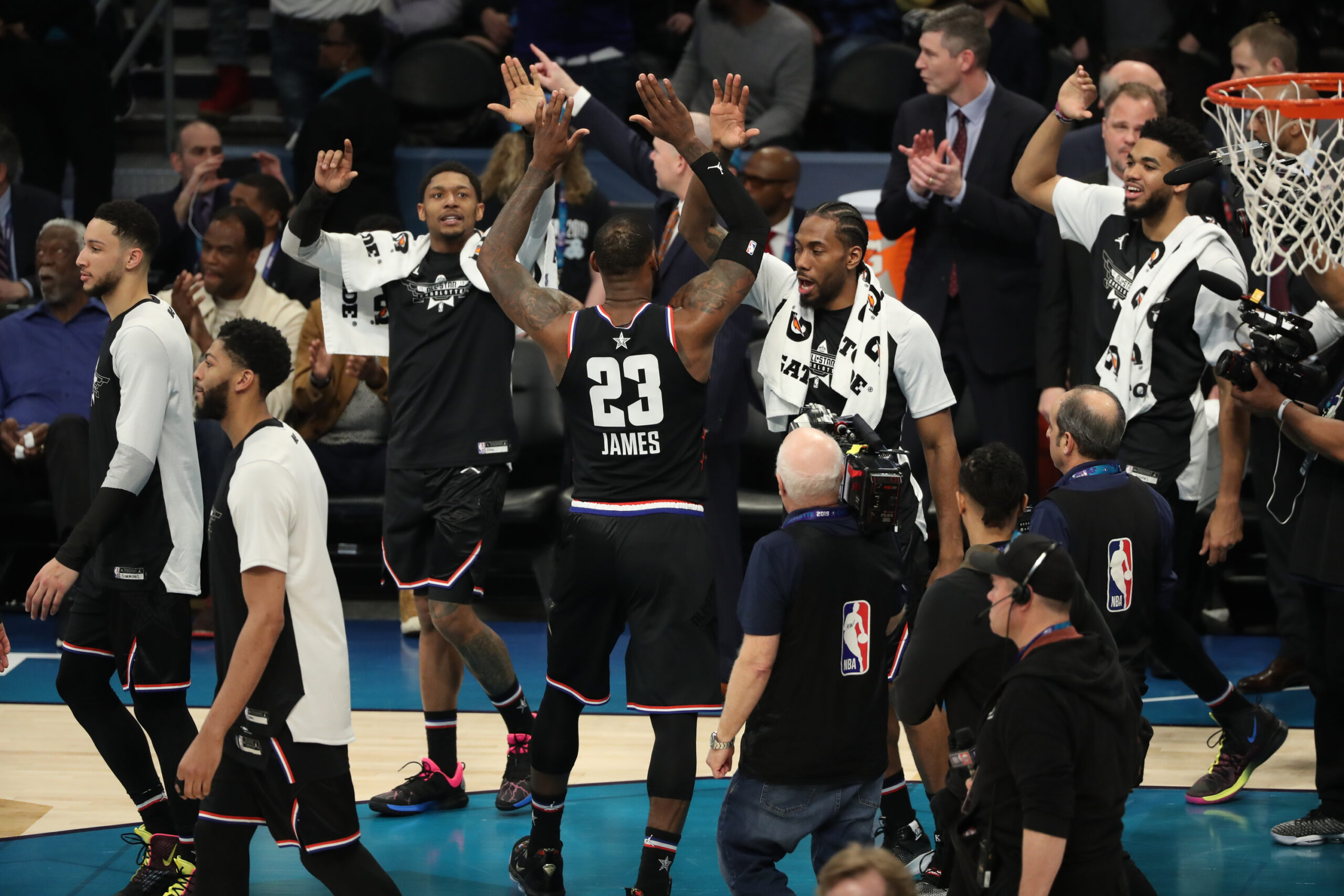 El Team LeBron triunfó en el All-Star con una gran remontada