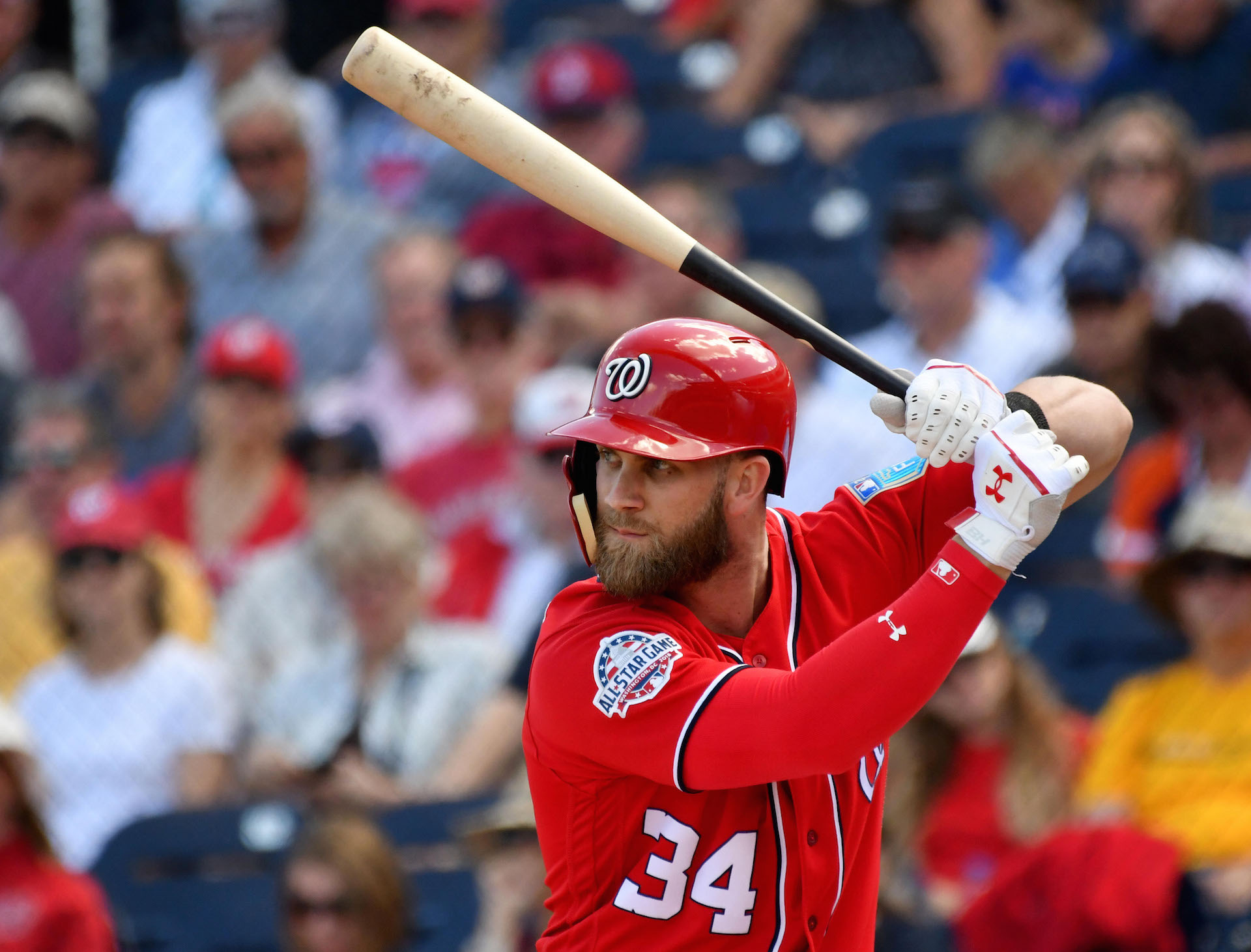 Semana decisiva para la firma de Bryce Harper