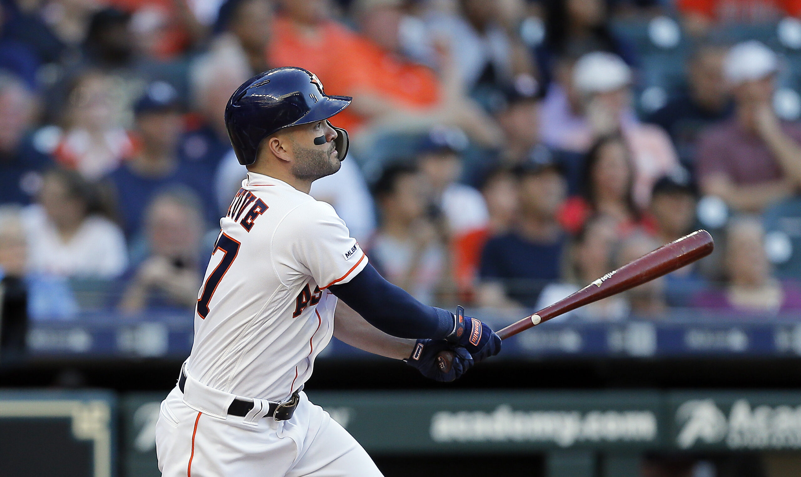 Altuve superó los 100 jonrones en su carrera: ¿a cuántos llegará?