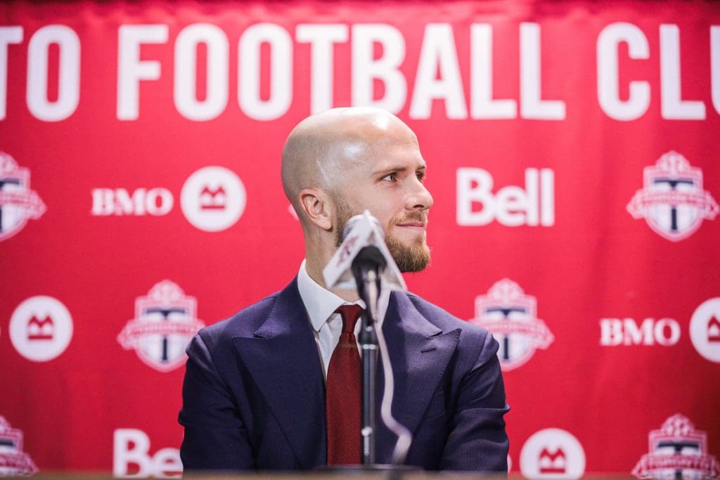 Bradley renueva con Toronto FC