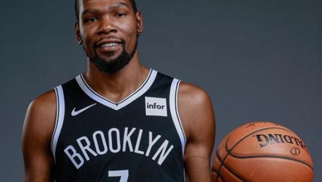 Kevin Durant da positivo por coronavirus