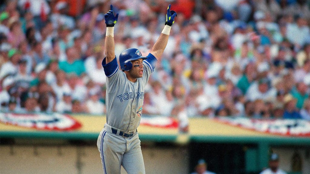 Roberto Alomar en el cuarto lugar del mejor deportista de Puerto Rico.