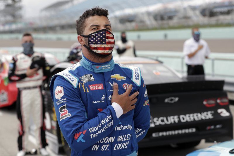 “Bubba” Wallace, una voz de cambio en NASCAR