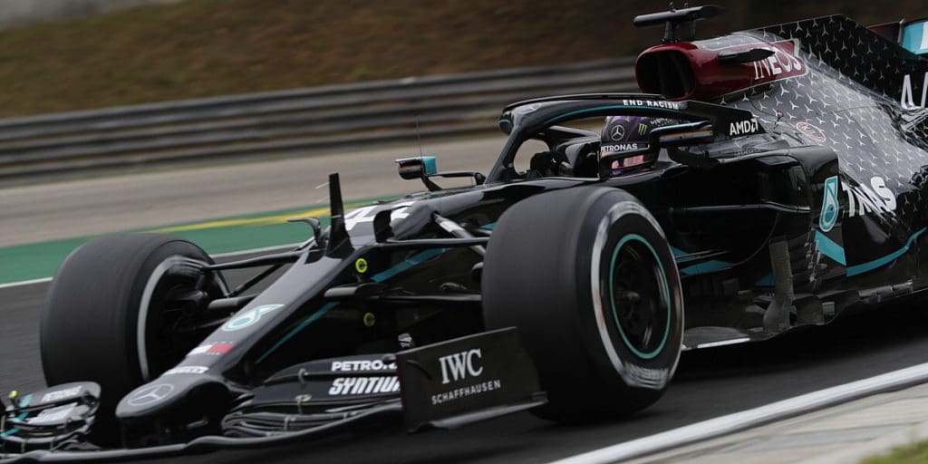 Lewis Hamilton se ubicó segundo en la tabla de tiempos de los libres 3.