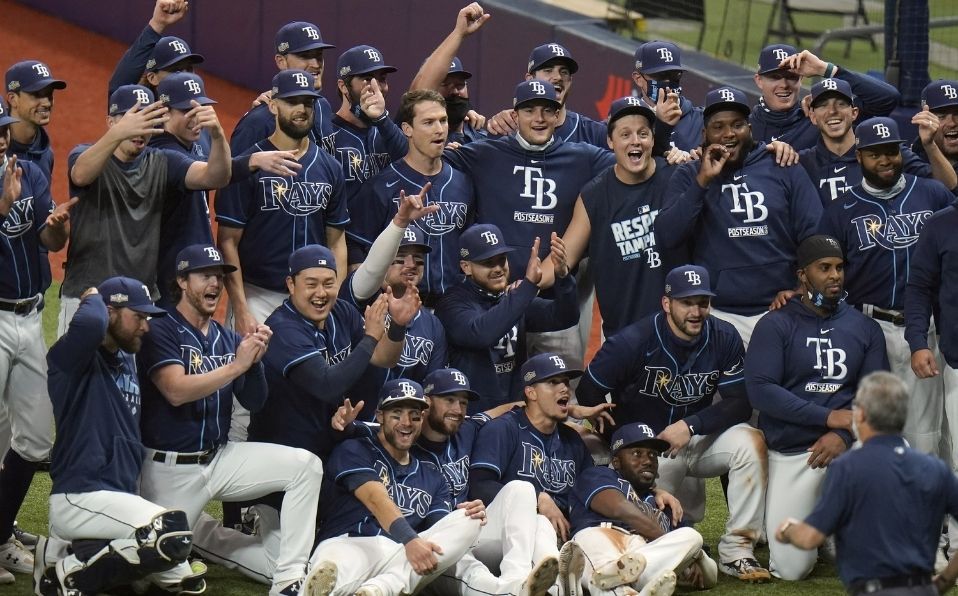 Rays celebran la clasificación.