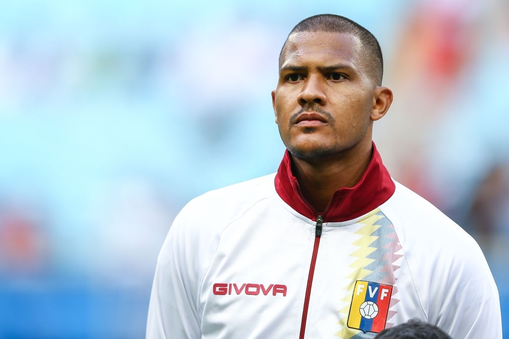 Salomón Rondón con la Vinotinto.