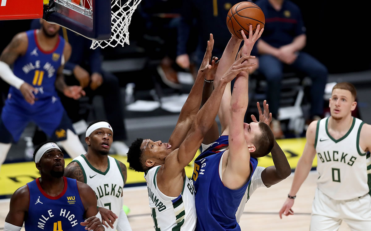 NBA: Nikola Jokic y Giannis Antetokounmpo, Jugadores de la Semana