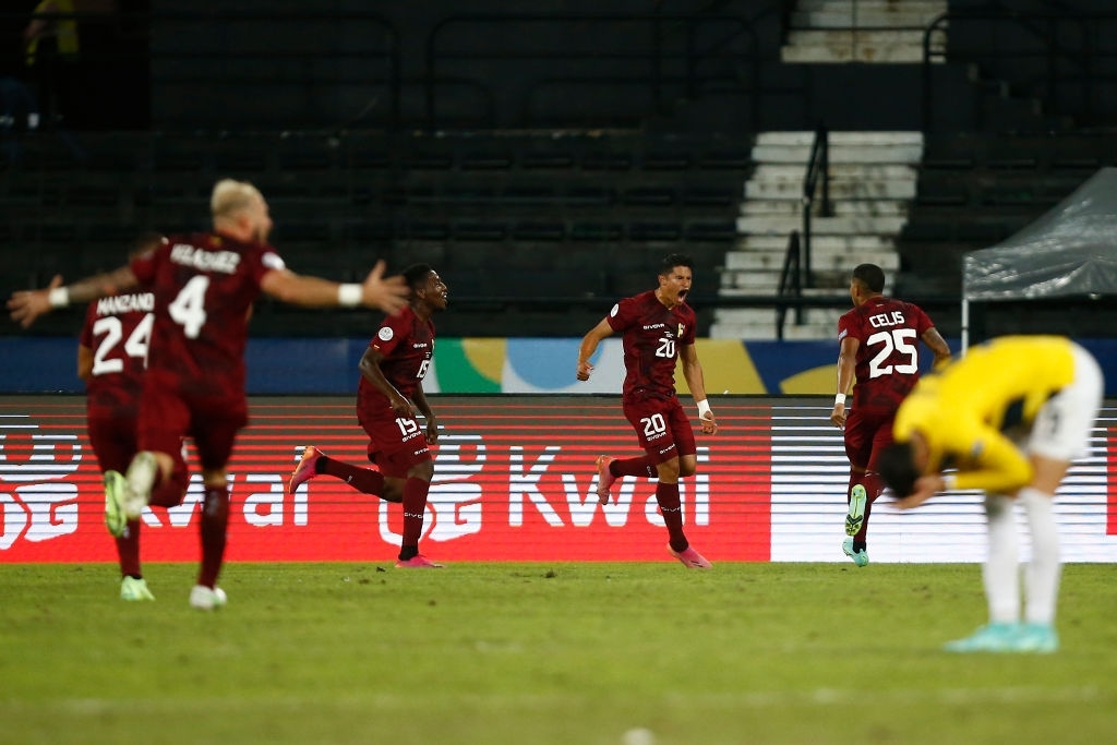 Venezuela en el 2-2 contra Ecuador