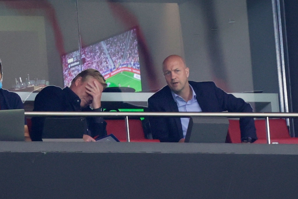 Ronald Koeman y Jordi Cruyff.