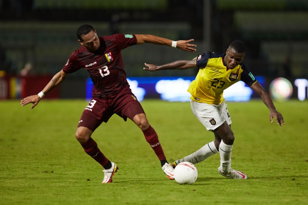 José Andrés "Brujo" Martínez, mediocampista de la Vinotinto.