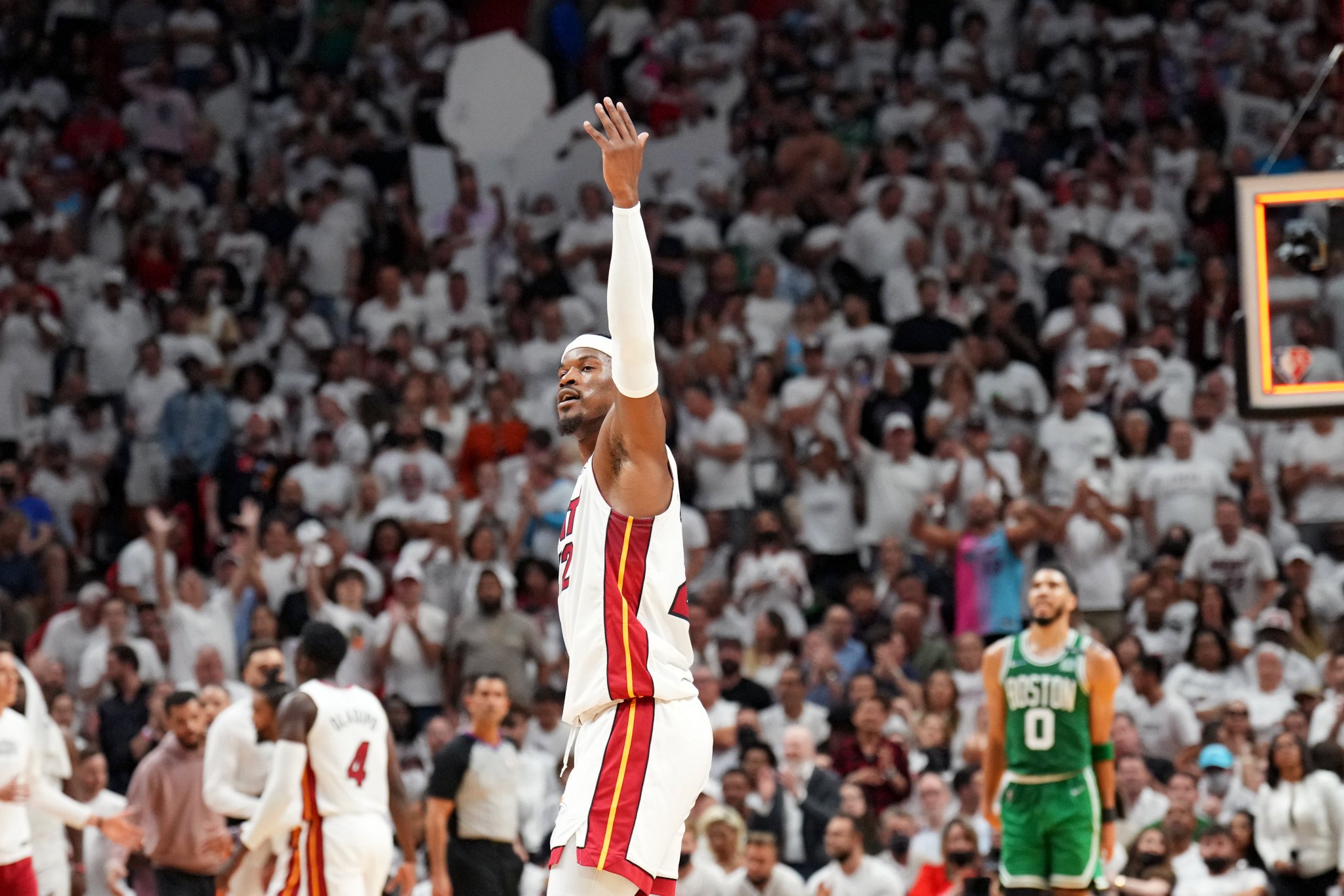 Jimmy Butler lideró al Miami Heat con 41 puntos ante Boston