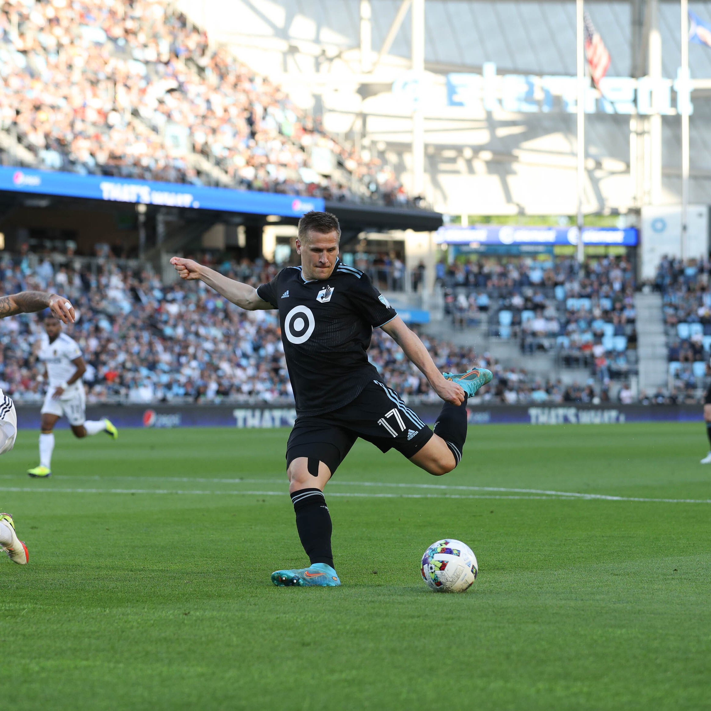 Robin Lod rescata un punto ante LA Galaxy