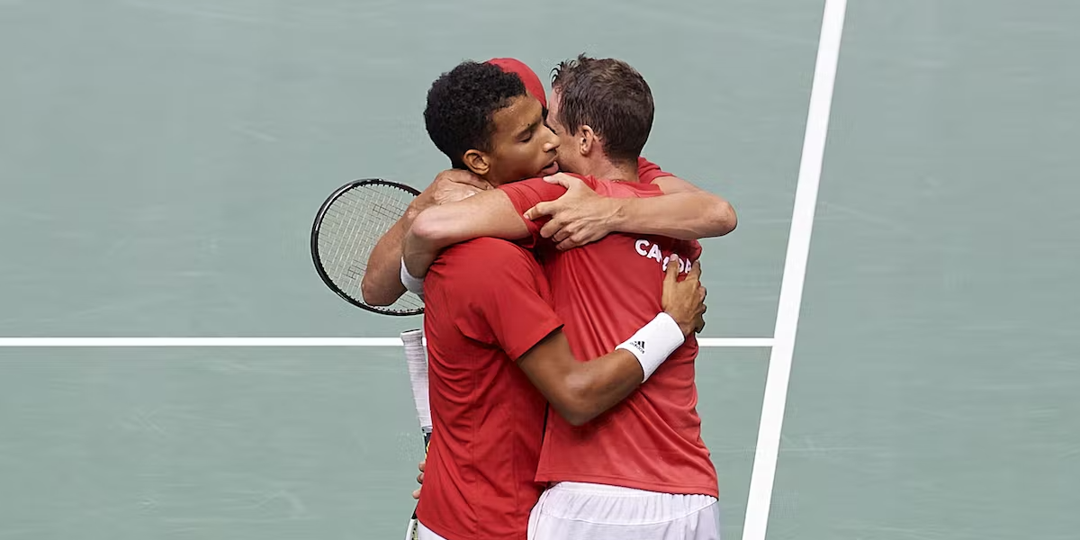 Canadá rescata la eliminatoria en el dobles