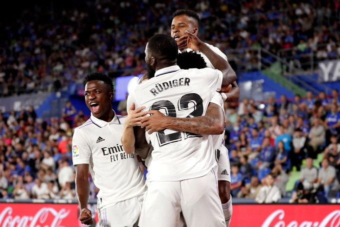 Real Madrid de cabeza al liderato