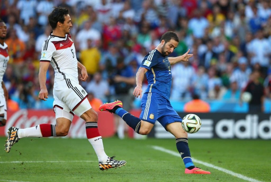 Gonzalo Higuaín en la final de Brasil 2014