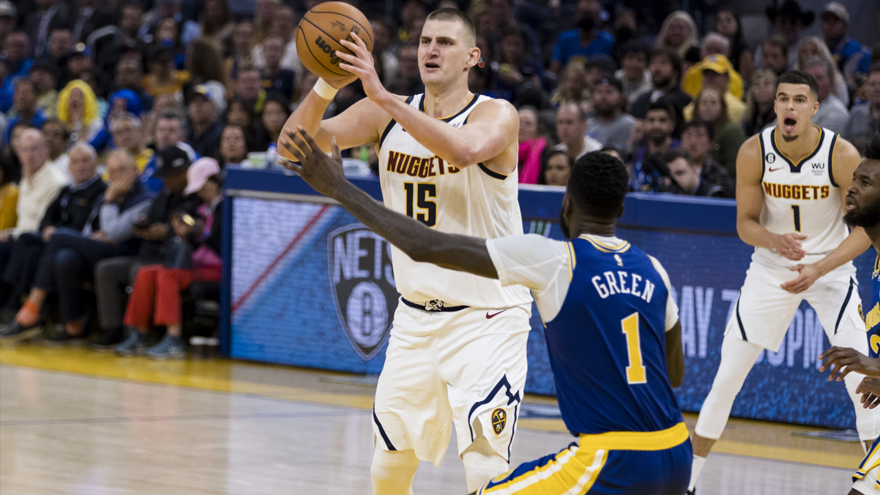 Los Nuggets consiguen su primera victoria de la temporada