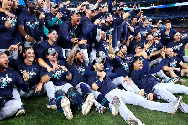 Los Marineros de Seattle con una remontada histórica avanzan a la ALDS