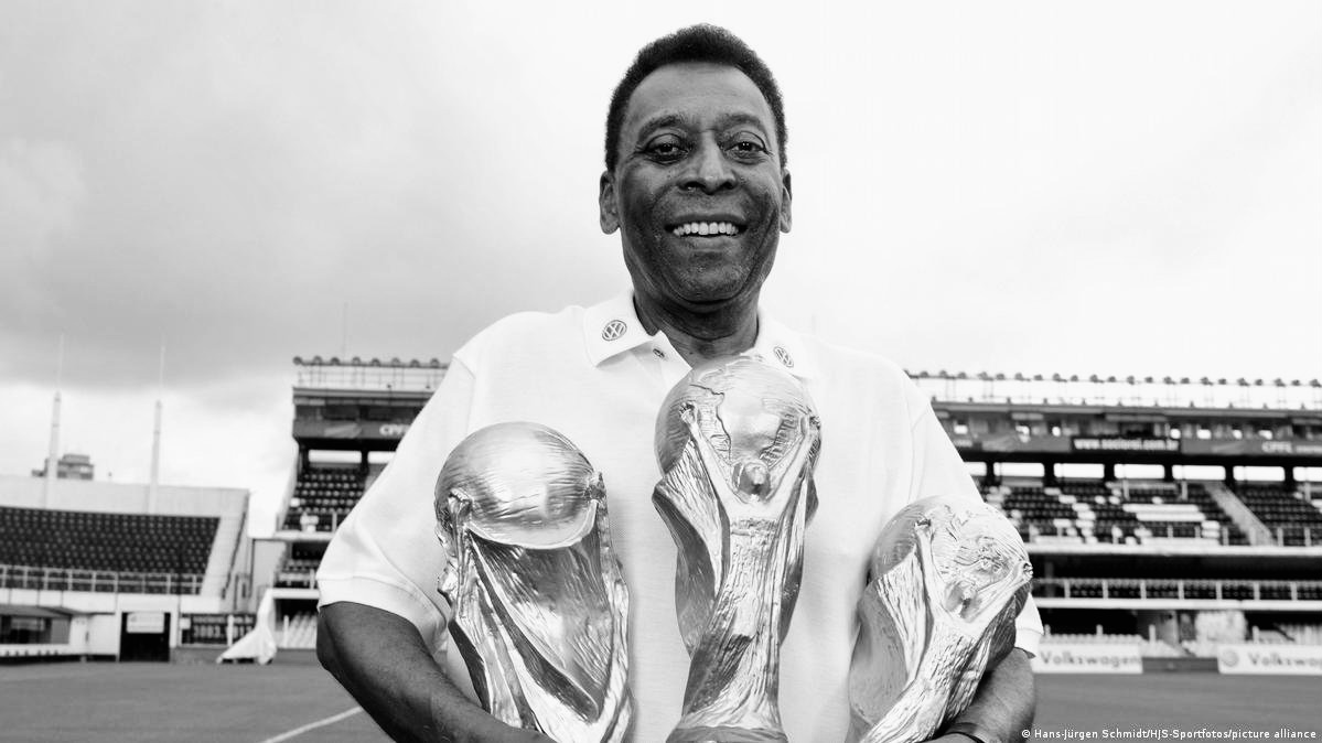 Murió Pelé, el único rey del fútbol mundial: Muito obrigado, O Rei’