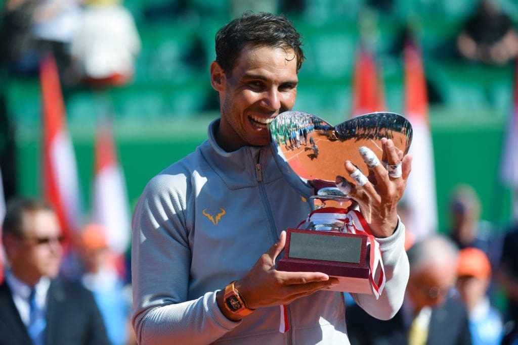 Rafael Nadal con el título de Monte-Carlo