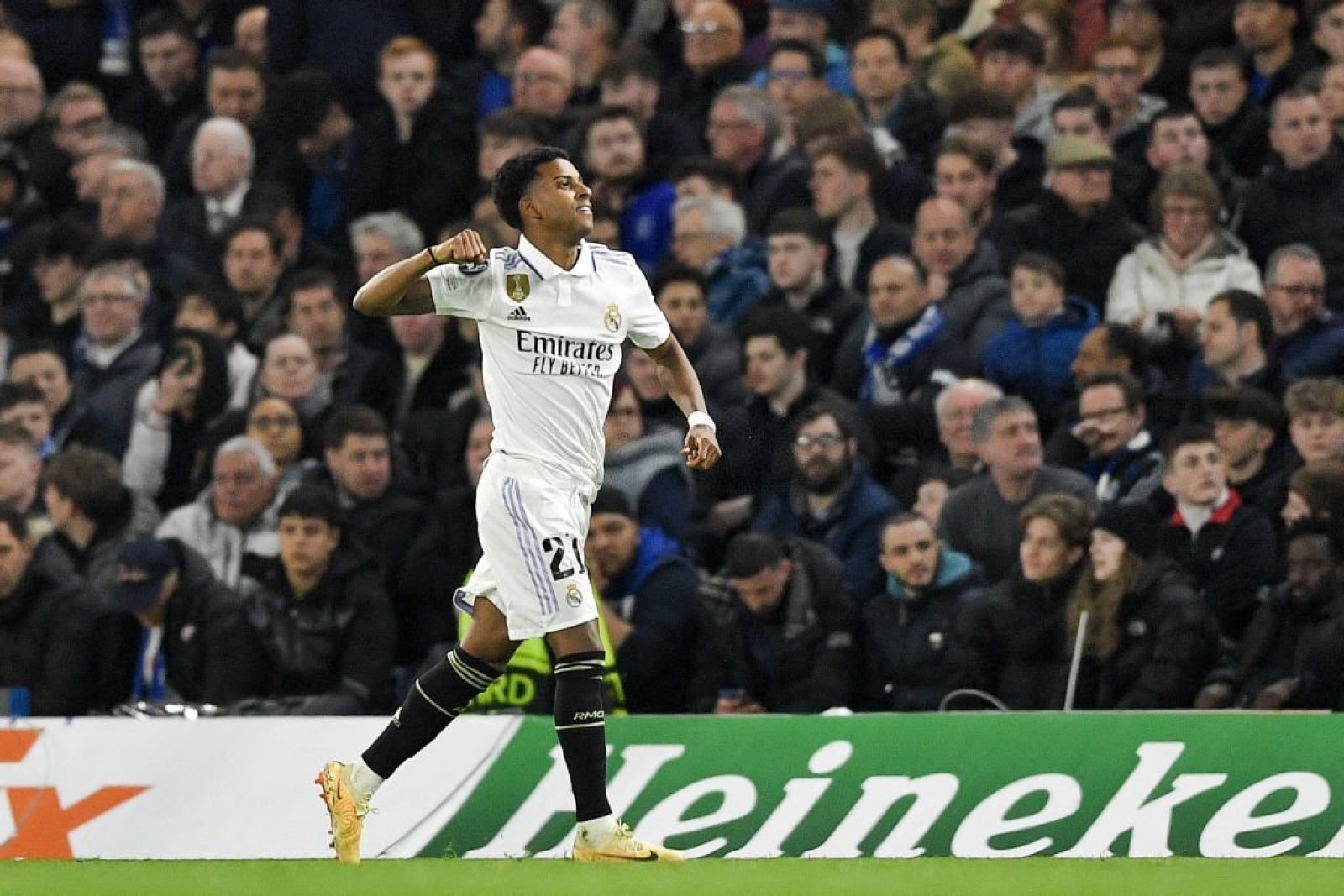 Real Madrid hundió al Chelsea y avanzó a semifinales de Champions