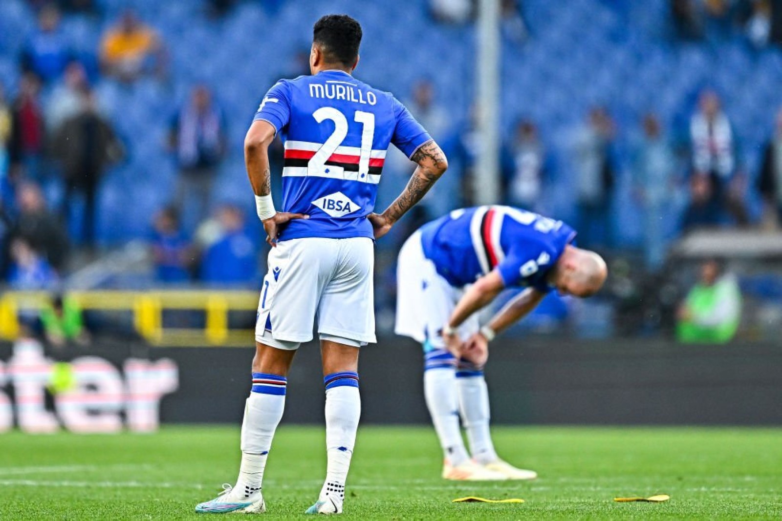 Los jugadores de la Sampdoria tras la derrota contra Torino. 