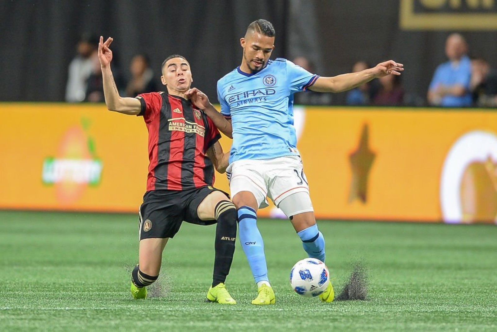 El paraguayo Miguel Almirón y el venezolano Yangel Herrera, que pasaron de la MLS al fútbol de Europa.