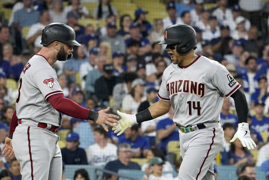 Postemporada MLB: Diamondbacks de Arizona sorprenden con paliza en Los Ángeles