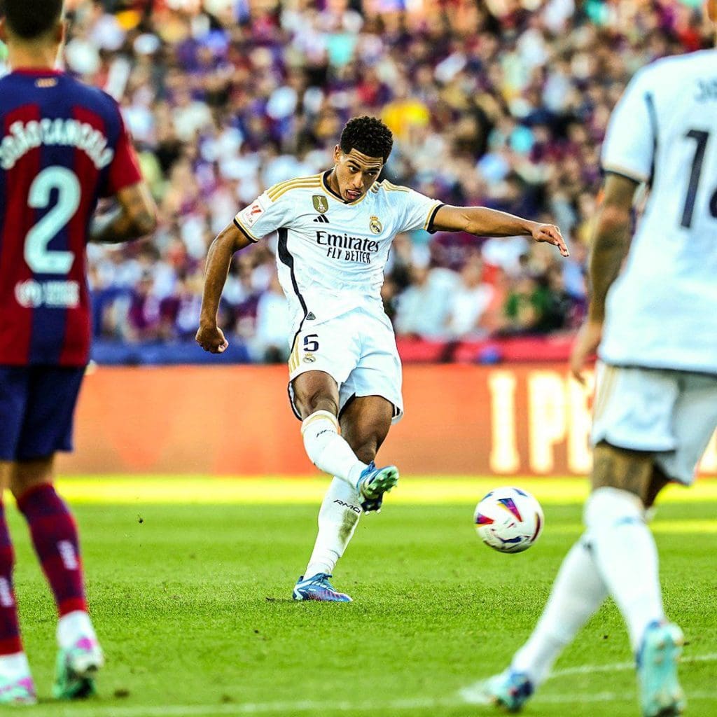 Jude Bellinhgam, autor del doblete de Real Madrid ante Barcelona en El Clásico.