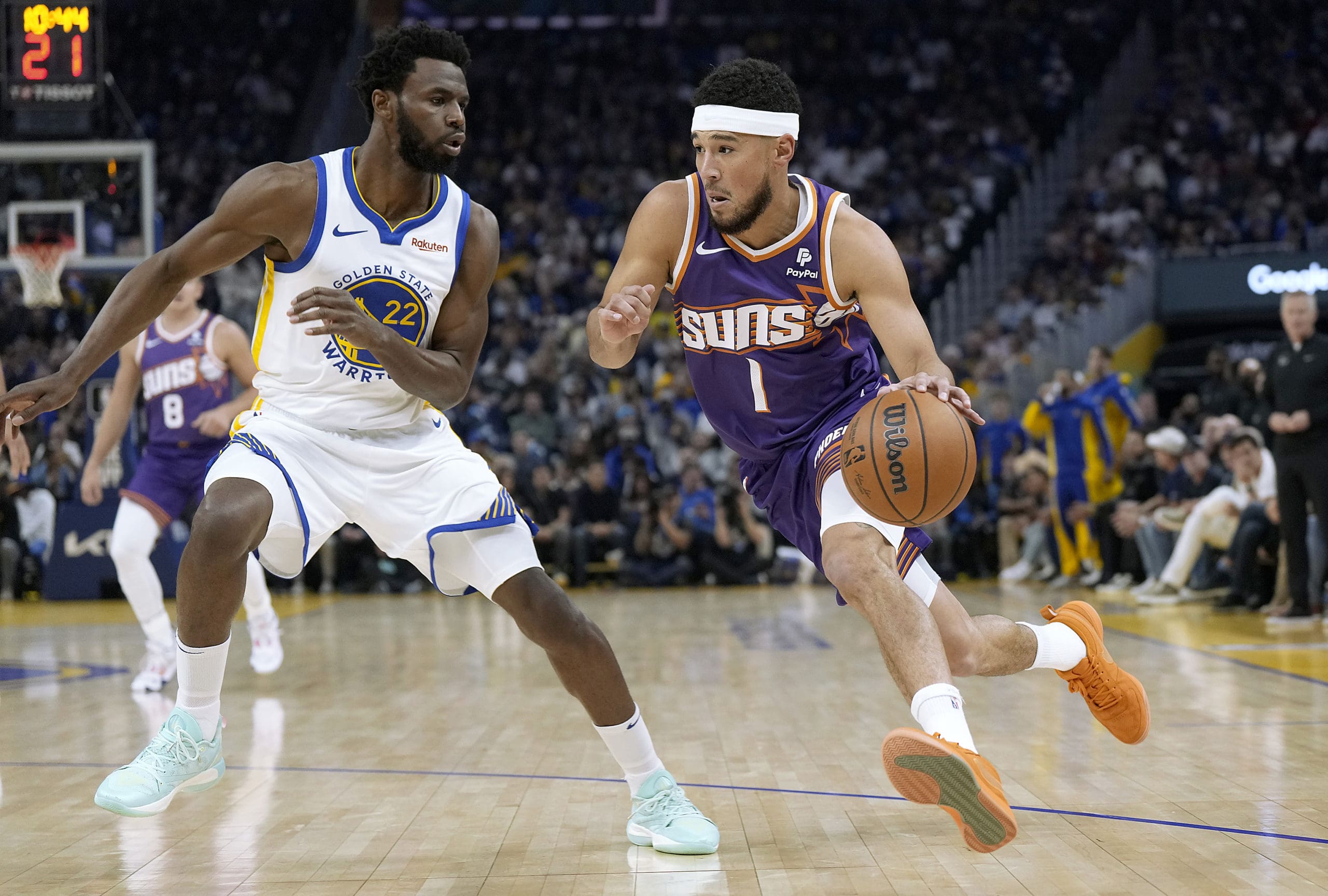 Phoenix Suns inician su temporada con victoria ante Los Warriors