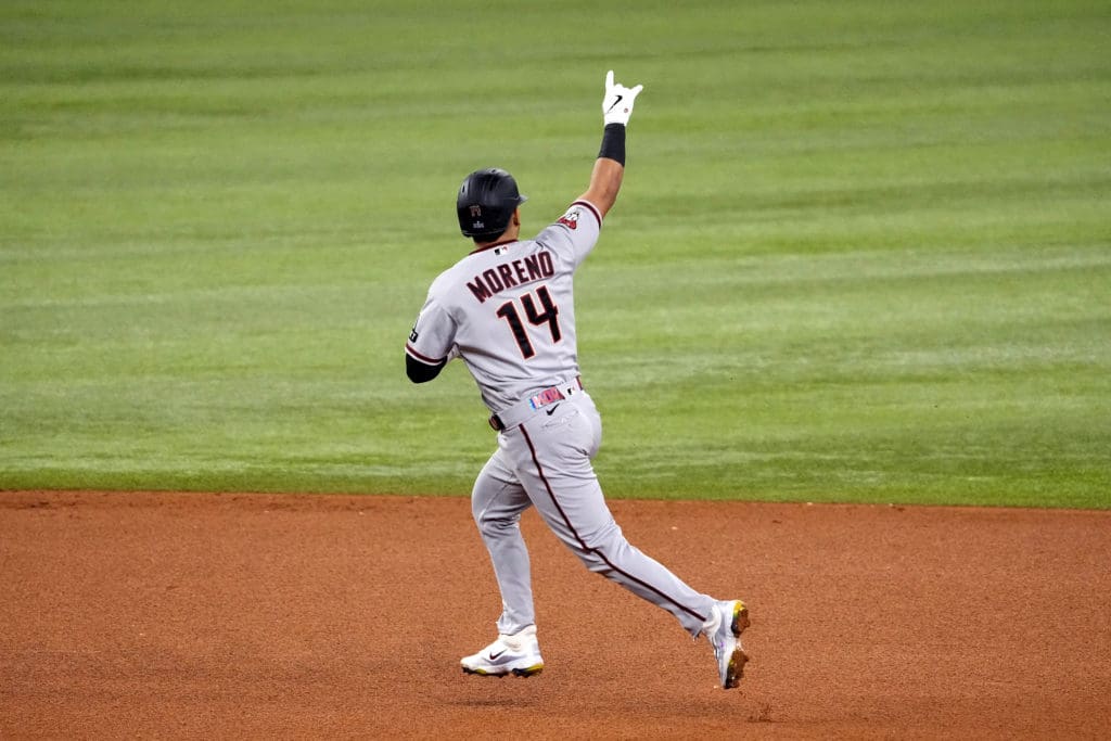 Gabriel Moreno celebrando su jonrón en el juego 2 de la Serie Mundial.